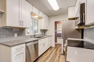 1827 Collyer St, Longmont, CO 80501 - Photo 8