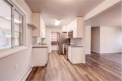 1827 Collyer St, Longmont, CO 80501 - Photo 12