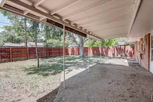 1827 Collyer St, Longmont, CO 80501 - Photo 28