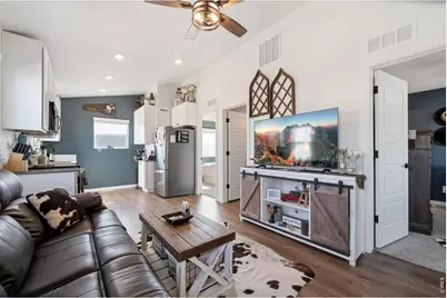 515 Condor Way, Johnstown, CO 80534 - Photo 6