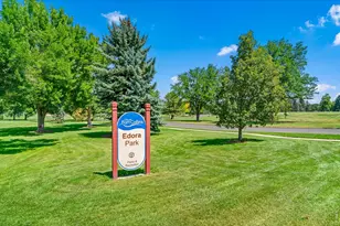 1204 Parkwood Dr, Fort Collins, CO 80525 - Photo 44