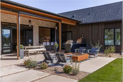 8003 Sagebrush Ct, Boulder, CO 80301 - Photo 2