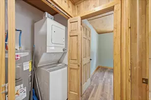 225 Mills Moraine Dr, Estes Park, CO 80517 - Photo 28