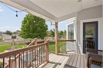 3433 Cottonwood Cir, Longmont, CO 80504 - Photo 10