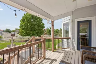 3433 Cottonwood Cir, Longmont, CO 80504 - Photo 10