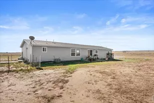 54435 Co Rd 21, Carr, CO 80612 - Photo 20