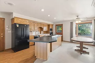 2125 26th Ave Ct, Greeley, CO 80634 - Photo 6