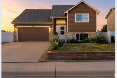 508 E 29th St Dr, Greeley, CO 80631 - Photo 2