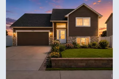 508 E 29th St Dr, Greeley, CO 80631 - Photo 2