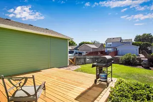 399 Lark Bunting Ave, Loveland, CO 80537 - Photo 8