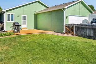 399 Lark Bunting Ave, Loveland, CO 80537 - Photo 4