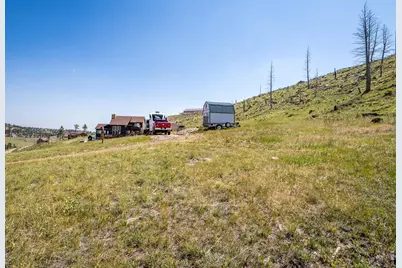 132 Sheep Mountain Ct, Livermore, CO 80536 - Photo 4