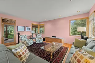 7542 Crestview Dr, Niwot, CO 80504 - Photo 12