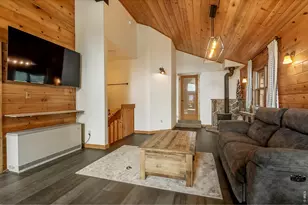 417 Dunraven Glade Rd, Glen Haven, CO 80532 - Photo 10