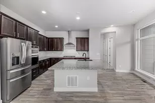 6034 N Nepal St, Aurora, CO 80019 - Photo 8