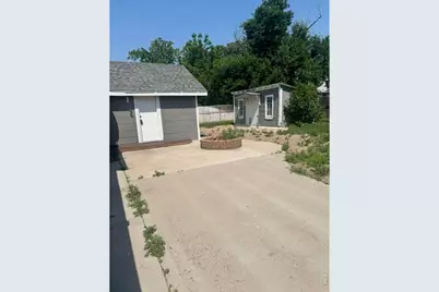 313 E Fletcher St, Haxtun, CO 80731 - Photo 2