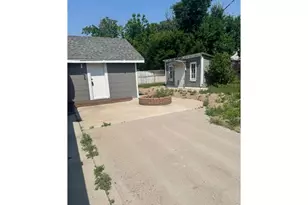 313 E Fletcher St, Haxtun, CO 80731 - Photo 2