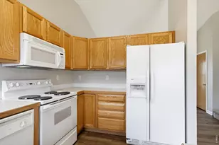 3202 Ellis Ct, Evans, CO 80620 - Photo 10