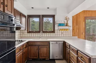 10212 Dowdle Dr, Golden, CO 80403 - Photo 10
