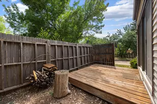 512 Locust Grove Dr, Fort Collins, CO 80521 - Photo 6