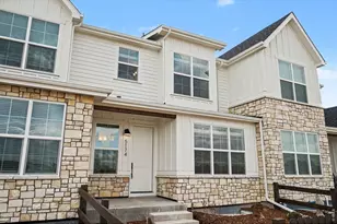 5174 Stonewall St, Loveland, CO 80538 - Photo 2