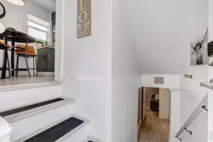 525 W 9th St, Loveland, CO 80537 - Photo 22