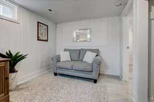 525 W 9th St, Loveland, CO 80537 - Photo 28