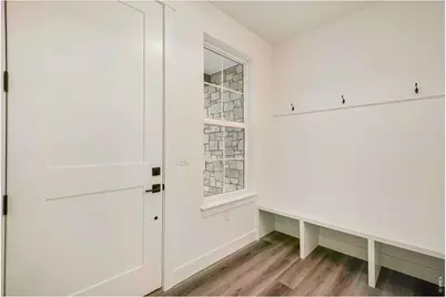 5112 Stonewall St, Loveland, CO 80538 - Photo 2