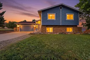 1212 Glenview Dr, Berthoud, CO 80513 - Photo 2