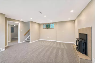 9748 Majestic Rd, Longmont, CO 80504 - Photo 38
