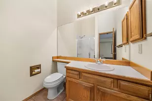 1029 Driftwood Dr, Fort Collins, CO 80525 - Photo 16