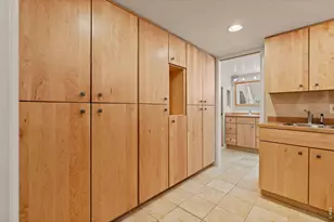 2257 Ivanhoe St, Denver, CO 80207 - Photo 24