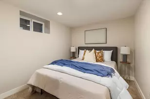 2257 Ivanhoe St, Denver, CO 80207 - Photo 22