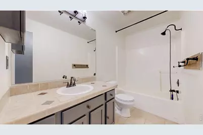 611 S Rachel Ave, Milliken, CO 80543 - Photo 16