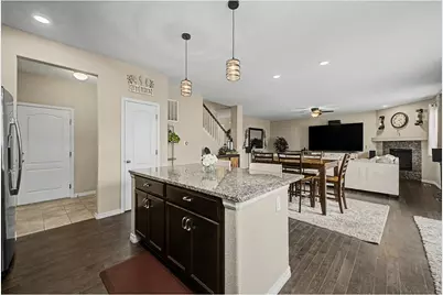 6049 Lynx Creek Cir, Erie, CO 80516 - Photo 10