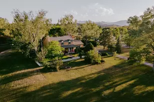 6220 Chokecherry Dr, Loveland, CO 80537 - Photo 2