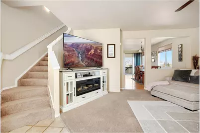 7592 Triangle Dr, Fort Collins, CO 80525 - Photo 6