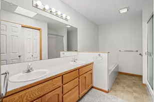 585 Radiant Dr, Loveland, CO 80538 - Photo 14