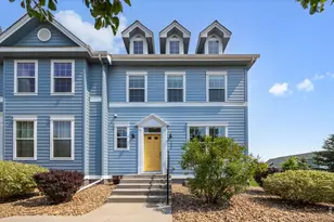 121 Casper Dr, Lafayette, CO 80026 - Photo 2
