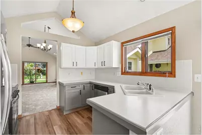 4285 W 15th St Ln, Greeley, CO 80634 - Photo 8