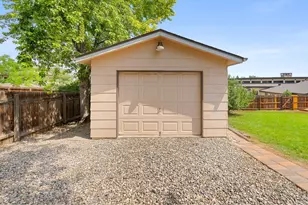 316 Diamond Dr, Fort Collins, CO 80525 - Photo 38