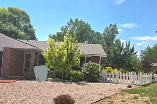 3659 Butternut Dr, Loveland, CO 80538 - Photo 4