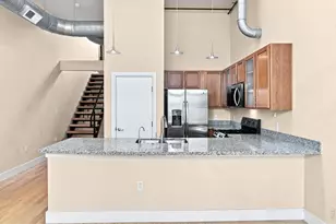 2441 N Broadway, Denver, CO 80205 - Photo 8