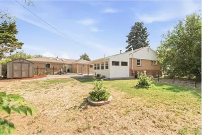 6801 Alan Dr, Denver, CO 80221 - Photo 34