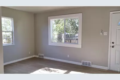 1709 7th St, Greeley, CO 80631 - Photo 4