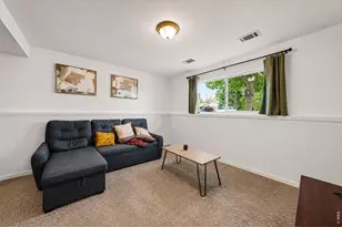 2421 W Plum St, Fort Collins, CO 80521 - Photo 10