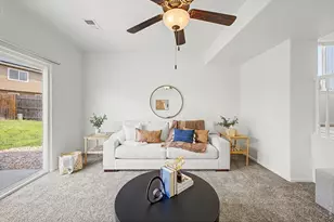 533 E 28th St Dr, Greeley, CO 80631 - Photo 4