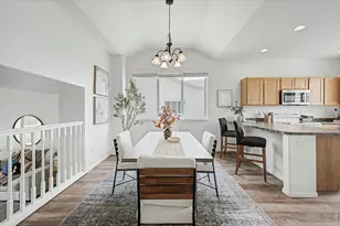 533 E 28th St Dr, Greeley, CO 80631 - Photo 2