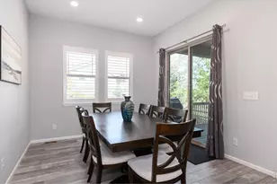 6807 S Riverwood Way, Aurora, CO 80016 - Photo 10