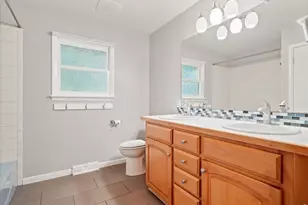 835 W 5th St, Loveland, CO 80537 - Photo 30